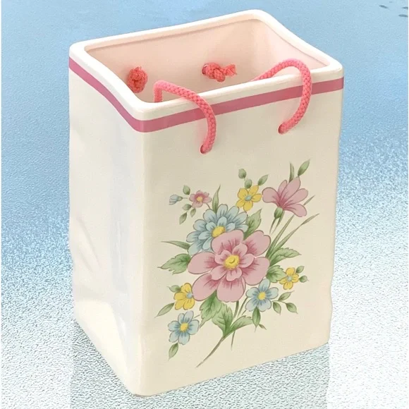 FTDA 1986 Flower Ceramic Gift Bag Vase/Planter, Japan - Picture 1 of 5